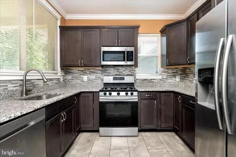 Kitchen - 4618 Kavon Ave, Baltimore, MD 21206 photo 3 of 3