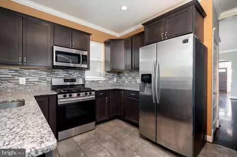 Kitchen - 4618 Kavon Ave, Baltimore, MD 21206 photo 2 of 3