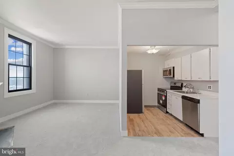 Living - 1 E Chase St #709, Baltimore, MD 21202 photo 8 of 10