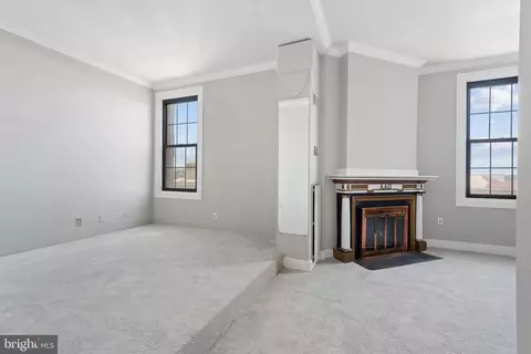 Living - 1 E Chase St #709, Baltimore, MD 21202 photo 10 of 10