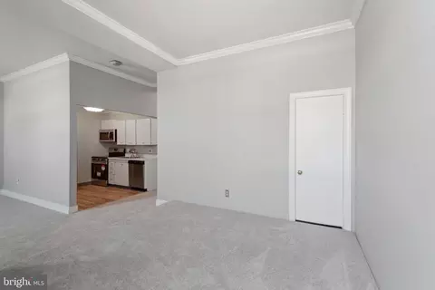 Living - 1 E Chase St #709, Baltimore, MD 21202 photo 4 of 10