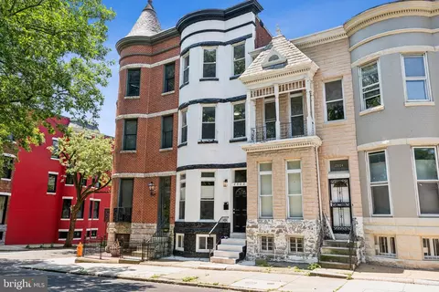 Exterior - 2802 Auchentoroly Ter, Baltimore, MD 21217 photo 2 of 5