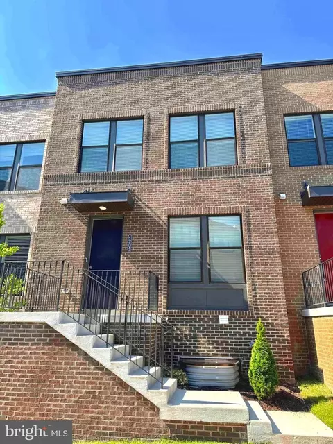 Exterior - 4205 Laplata Ave, Baltimore, MD 21211 photo 2 of 2