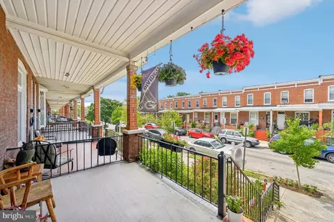 Exterior - 616 E 36th St, Baltimore, MD 21218 photo 6 of 10