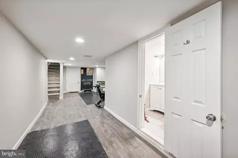 Entry Way - 616 E 36th St, Baltimore, MD 21218 photo 9 of 9