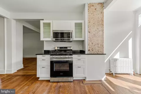 Kitchen - 2702 Hamilton Ave, Baltimore, MD 21214 photo 2 of 3