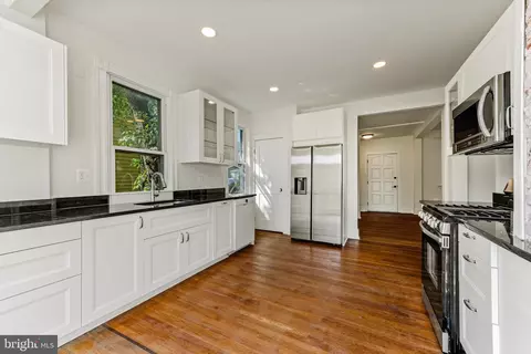 Kitchen - 2702 Hamilton Ave, Baltimore, MD 21214 photo 3 of 3