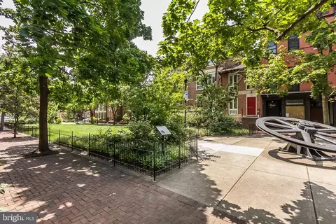 618 S Hanover St, Baltimore, MD 21230 photo 6