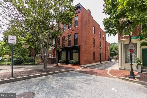 618 S Hanover St, Baltimore, MD 21230 photo 2