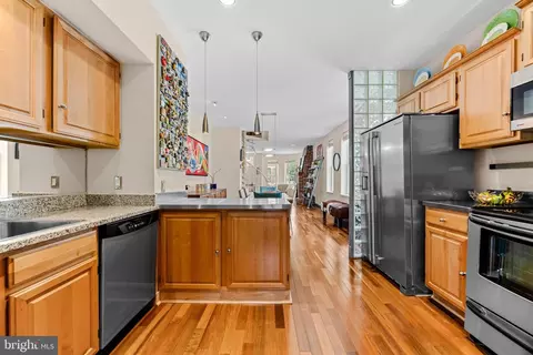 1701 Jackson St, Baltimore, MD 21230 photo 10