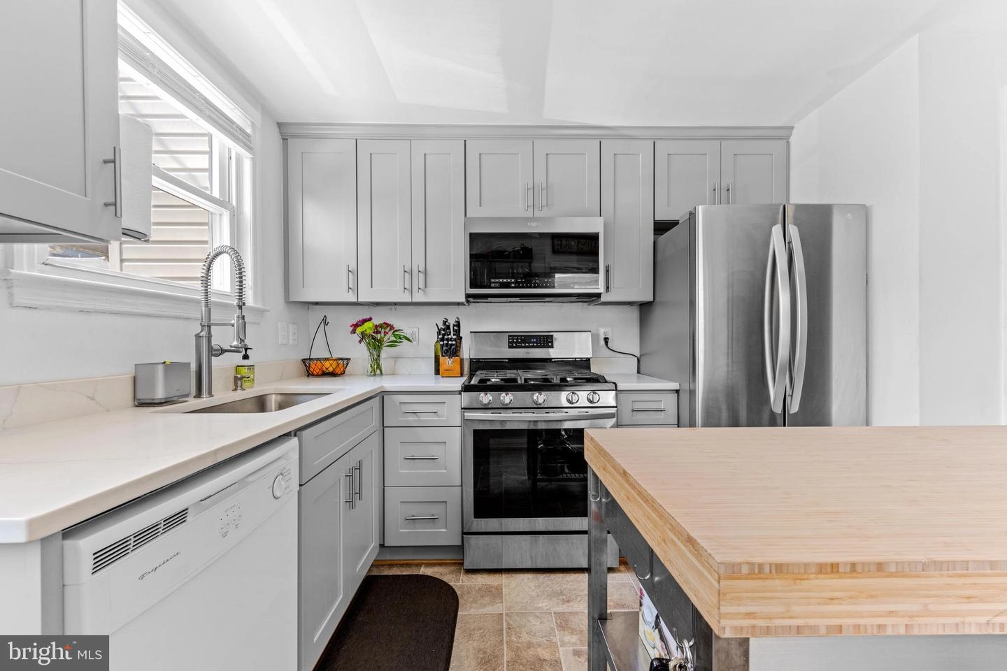 Kitchen - 1806 Byrd St, Baltimore, MD 21230 photo 4 of 4