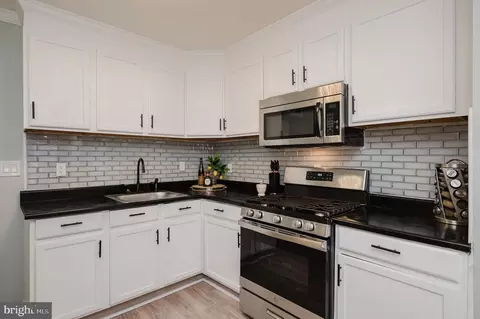 Kitchen - 124 N Glover St, Baltimore, MD 21224 photo 2 of 3