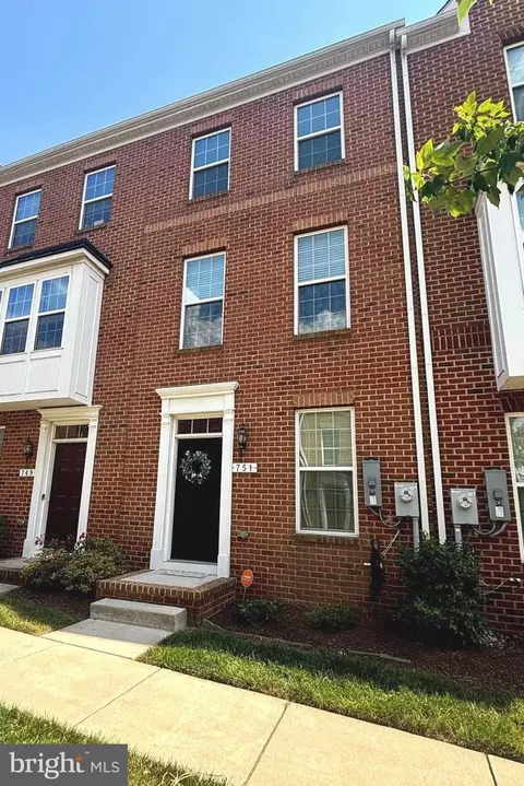 751 S Macon St, Baltimore, MD 21224