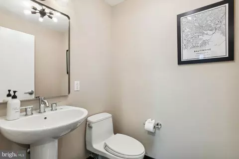 1200 Steuart St #521, Baltimore, MD 21230 photo 36