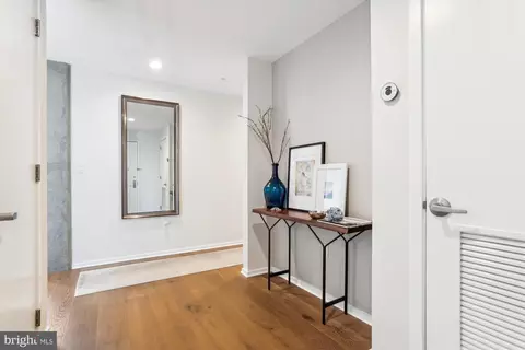 1200 Steuart St #521, Baltimore, MD 21230 photo 4