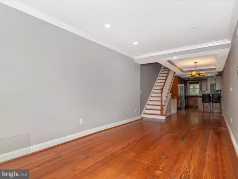 3319 Hudson St, Baltimore, MD 21224 photo 2