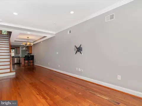 3319 Hudson St, Baltimore, MD 21224 photo 4