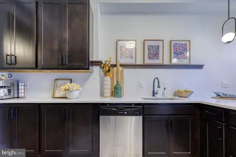 Kitchen - 2920 Walbrook Ave, Baltimore, MD 21216 photo 2 of 7
