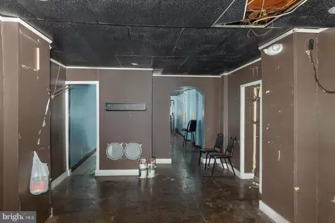 2139 Jefferson St, Baltimore, MD 21205 photo 12