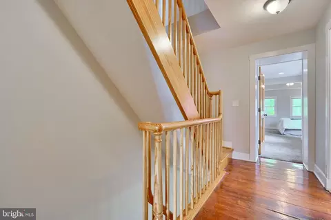 20 E Henrietta St, Baltimore, MD 21230 photo 42