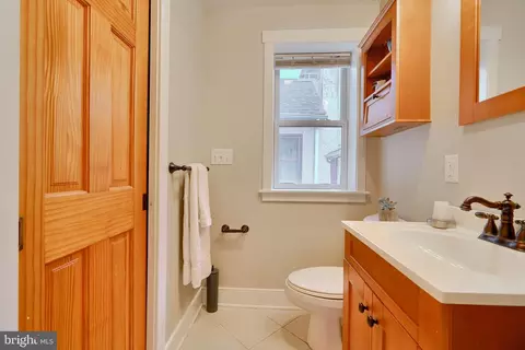 20 E Henrietta St, Baltimore, MD 21230 photo 44