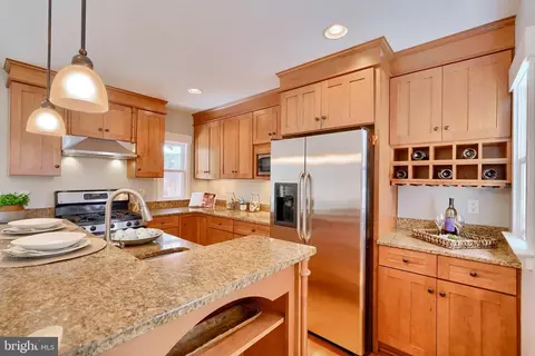 20 E Henrietta St, Baltimore, MD 21230 photo 29