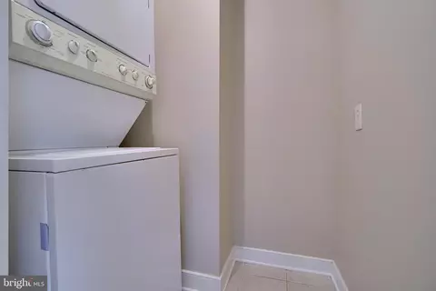20 E Henrietta St, Baltimore, MD 21230 photo 54