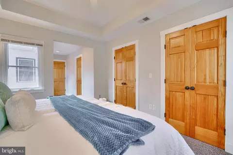 20 E Henrietta St, Baltimore, MD 21230 photo 49