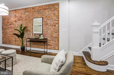 610 E 37th St, Baltimore, MD 21218 photo 9