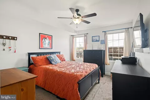 Bedroom - 423 E Gittings St, Baltimore, MD 21230 photo 1 of 4
