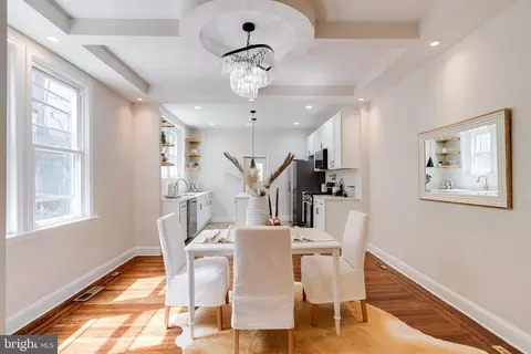 Dining - 2844 Ellicott Dr, Baltimore, MD 21216 photo 1 of 5