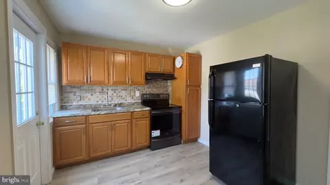403 Seagull Ave, Brooklyn, MD 21225 photo 7