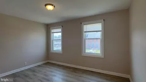 403 Seagull Ave, Brooklyn, MD 21225 photo 12
