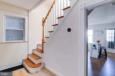 Entry Way - 1508 Light St, Baltimore, MD 21230 photo 1 of 2