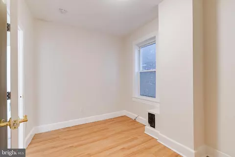 Bedroom - 1508 Light St, Baltimore, MD 21230 photo 8 of 13