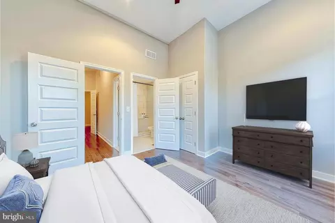 2208 E Fairmount Ave, Baltimore, MD 21231 photo 20