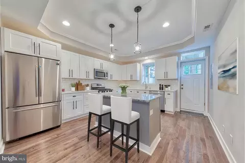 2208 E Fairmount Ave, Baltimore, MD 21231 photo 10