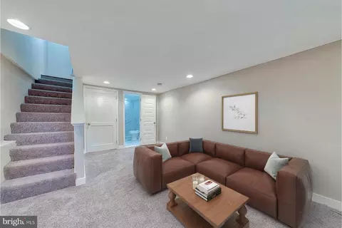 2208 E Fairmount Ave, Baltimore, MD 21231 photo 26