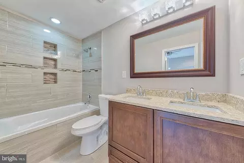 2208 E Fairmount Ave, Baltimore, MD 21231 photo 17