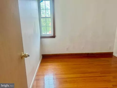3308 The Alameda, Baltimore, MD 21218 photo 27
