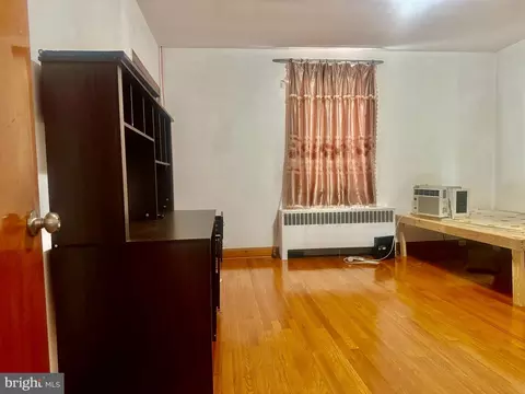 3308 The Alameda, Baltimore, MD 21218 photo 8
