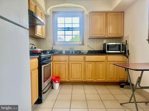 3308 The Alameda, Baltimore, MD 21218 photo 22