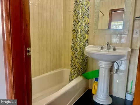 3308 The Alameda, Baltimore, MD 21218 photo 16