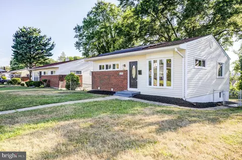 6218 Catalpha Rd, Baltimore, MD 21214 photo 2