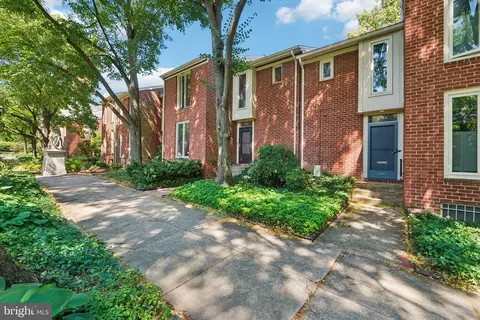 256 W Lanvale St, Baltimore, MD 21217