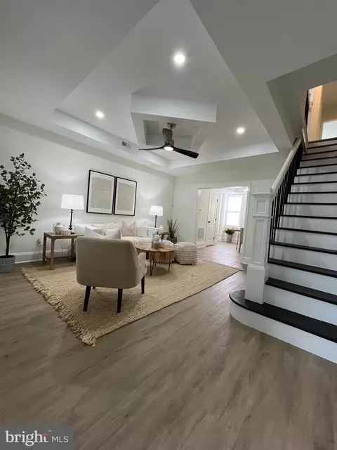 Entry Way - 2004 Braddish Ave, Baltimore, MD 21216 photo 1 of 8