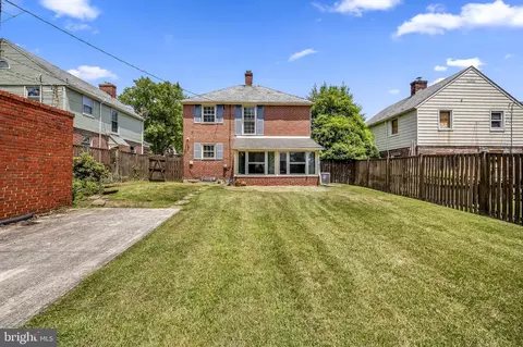 Exterior - 1207 Windemere Ave, Baltimore, MD 21218 photo 7 of 10