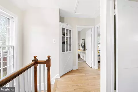 Entry Way - 1207 Windemere Ave, Baltimore, MD 21218 photo 4 of 4