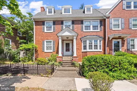 3933 Canterbury Rd, Baltimore, MD 21218