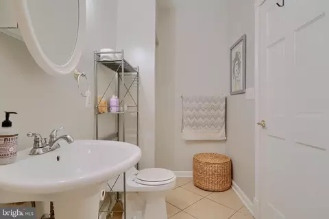 Bath - 2714 E Fairmount Ave, Baltimore, MD 21224 photo 7 of 7